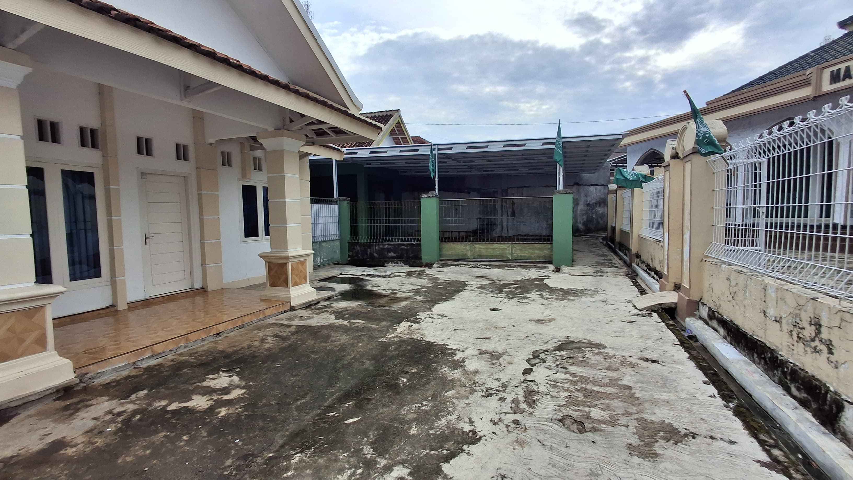 Demi Kenyamanan Lingkungan, Pintu Masuk Gedung MWC NU Trimurjo Dialihkan ke Sisi Barat